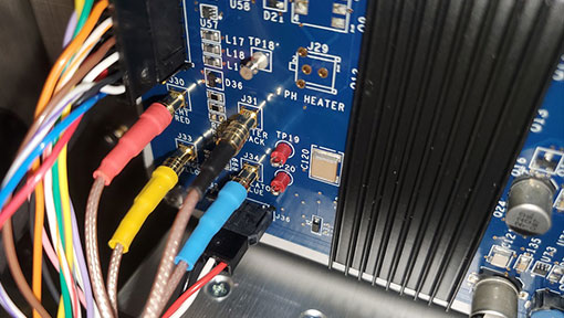 connection-on-circuit-board Circuit board connection